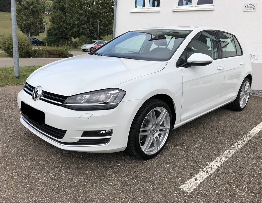 Lackpolitur bei AETRO CarCare
